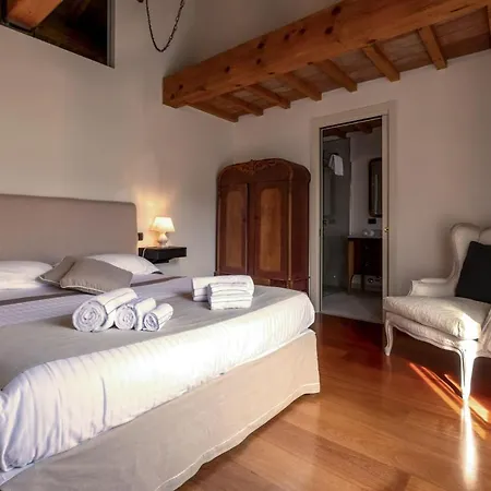 Nocleg ze śniadaniem Terre Di Baccio 4*